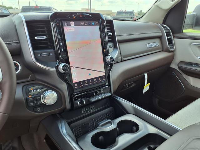 2026 Ram 1500 Laramie Crew Cab 4x4 5'7" Box
