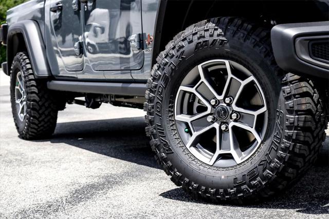 2025 Jeep Gladiator GLADIATOR MOJAVE 4X4