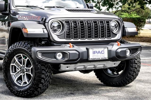 2025 Jeep Gladiator GLADIATOR MOJAVE 4X4
