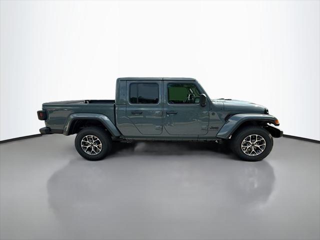 2025 Jeep Gladiator GLADIATOR SPORT S 4X4