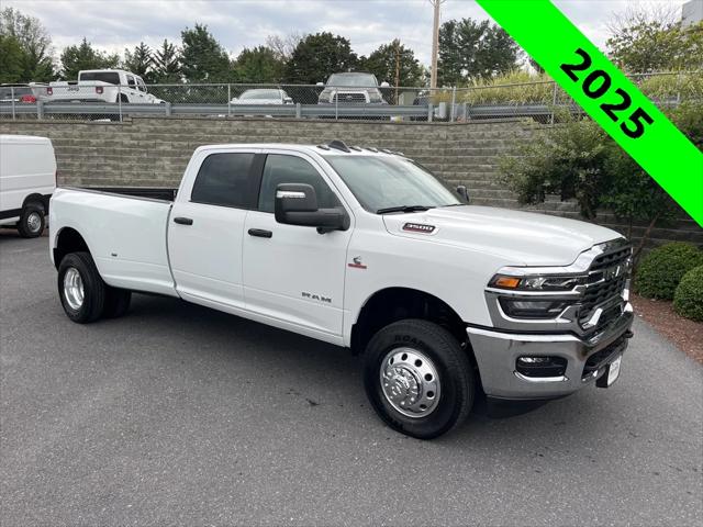 2025 RAM Ram 3500 RAM 3500 BIG HORN CREW CAB 4X4 8 BOX 2025 RAM Ram 3500 RAM 3500 BIG HORN CREW CAB 4X4 8 BOX