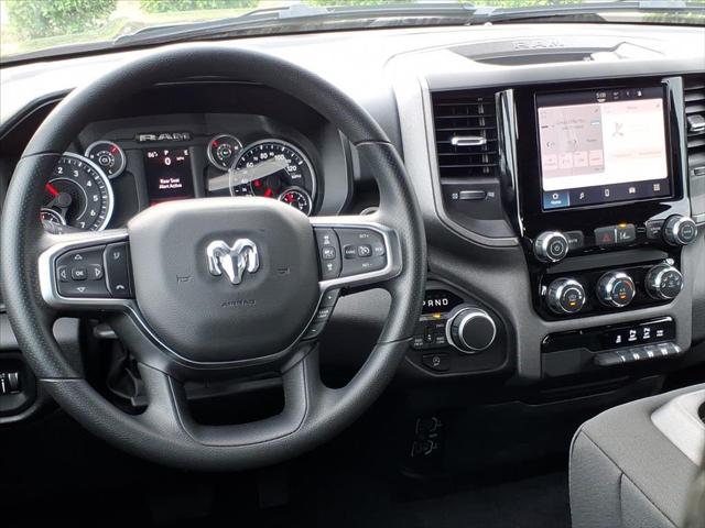 2026 RAM Ram 1500 RAM 1500 TRADESMAN CREW CAB 4X4 57 BOX