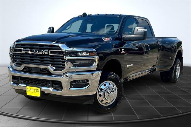 2025 RAM Ram 3500 RAM 3500 LONE STAR CREW CAB 4X4 8 BOX