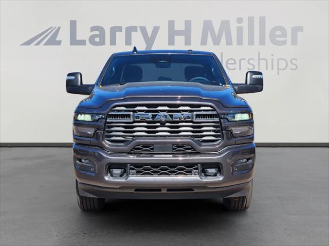 2025 RAM Ram 3500 RAM 3500 BIG HORN CREW CAB 4X4 8 BOX