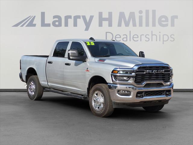 2025 RAM Ram 2500 RAM 2500 TRADESMAN CREW CAB 4X4 64 BOX