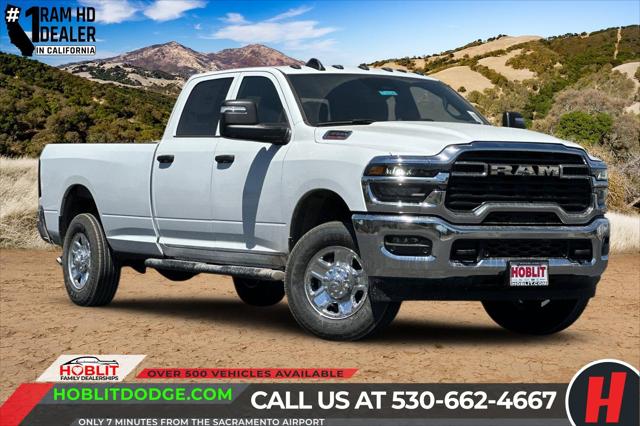 2025 RAM Ram 3500 RAM 3500 TRADESMAN CREW CAB 4X4 8 BOX
