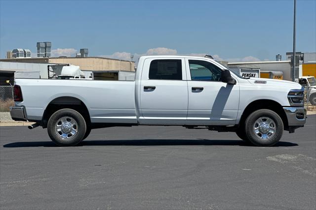 2025 RAM Ram 3500 RAM 3500 TRADESMAN CREW CAB 4X4 8 BOX