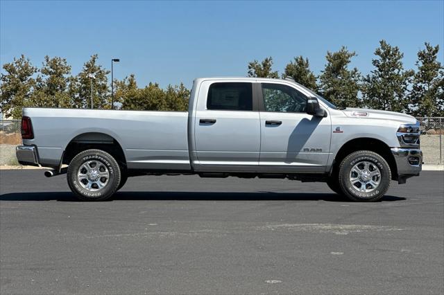 2025 RAM Ram 3500 RAM 3500 BIG HORN CREW CAB 4X4 8 BOX