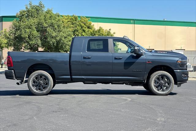 2025 RAM Ram 2500 RAM 2500 LARAMIE MEGA CAB 4X4 64 BOX