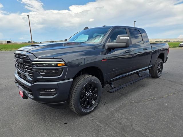 2025 RAM Ram 3500 RAM 3500 LARAMIE MEGA CAB 4X4 64 BOX
