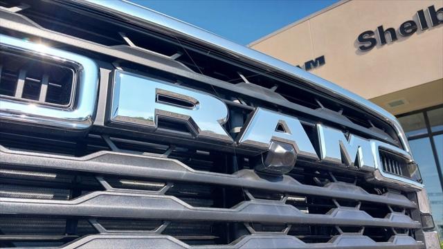 2025 RAM Ram 2500 RAM 2500 TRADESMAN CREW CAB 4X4 64 BOX