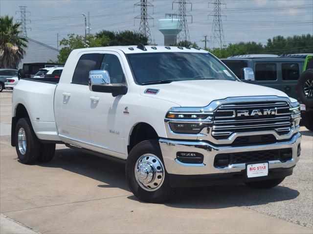 2025 RAM Ram 3500 RAM 3500 LARAMIE MEGA CAB 4X4 64 BOX