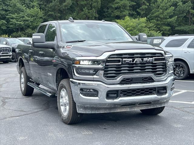 2025 RAM Ram 3500 RAM 3500 BIG HORN CREW CAB 4X4 64 BOX