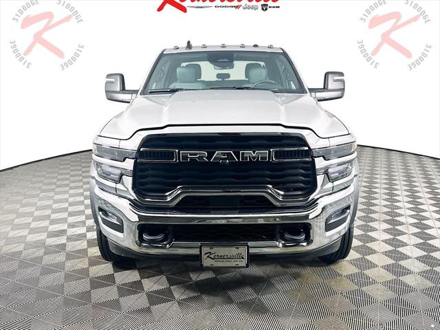 2025 RAM Ram 5500 Chassis Cab RAM 5500 TRADESMAN CHASSIS CREW CAB 4X2 60 CA