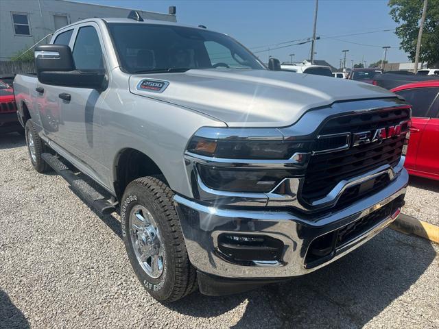 2025 RAM Ram 2500 RAM 2500 TRADESMAN CREW CAB 4X4 64 BOX
