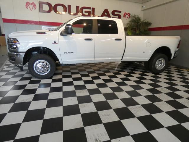 2025 RAM Ram 3500 RAM 3500 BIG HORN CREW CAB 4X4 8 BOX