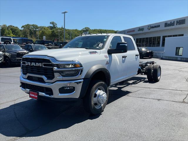 2025 RAM Ram 5500 Chassis Cab RAM 5500 TRADESMAN CHASSIS CREW CAB 4X4 84 CA 2025 RAM Ram 5500 Chassis Cab RAM 5500 TRADESMAN CHASSIS CREW CAB 4X4 84 CA