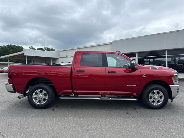 2025 Ram 2500 Big Horn Crew Cab 4x2 64 Box