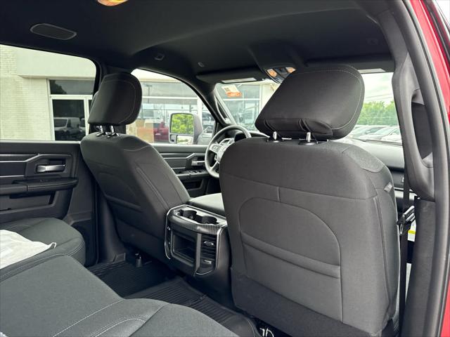 2025 Ram 2500 Big Horn Crew Cab 4x2 64 Box