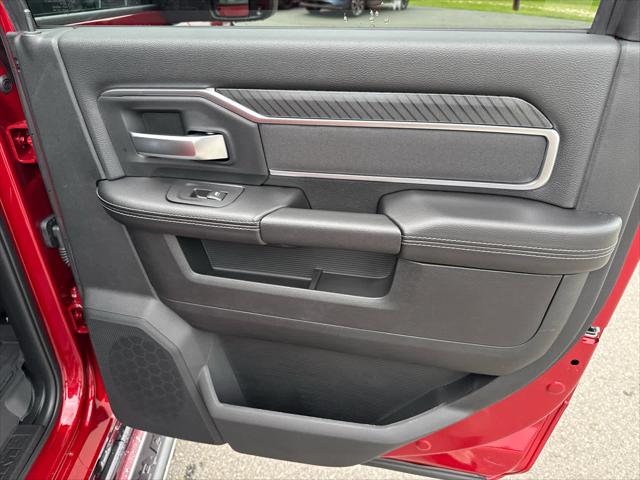 2025 Ram 2500 Big Horn Crew Cab 4x2 64 Box