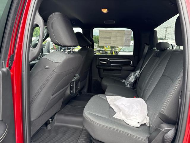 2025 Ram 2500 Big Horn Crew Cab 4x2 64 Box