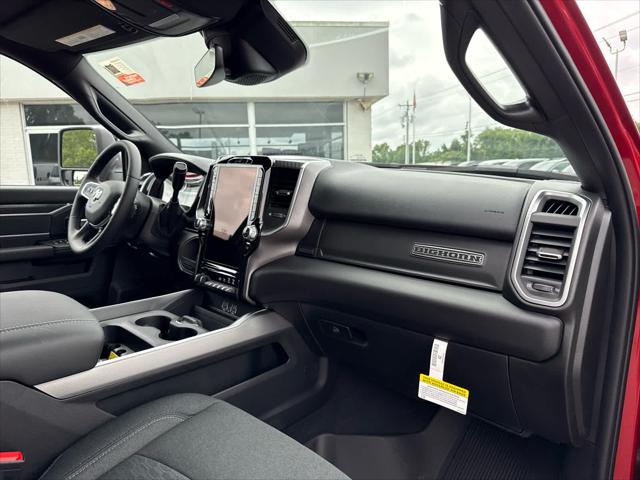 2025 Ram 2500 Big Horn Crew Cab 4x2 64 Box