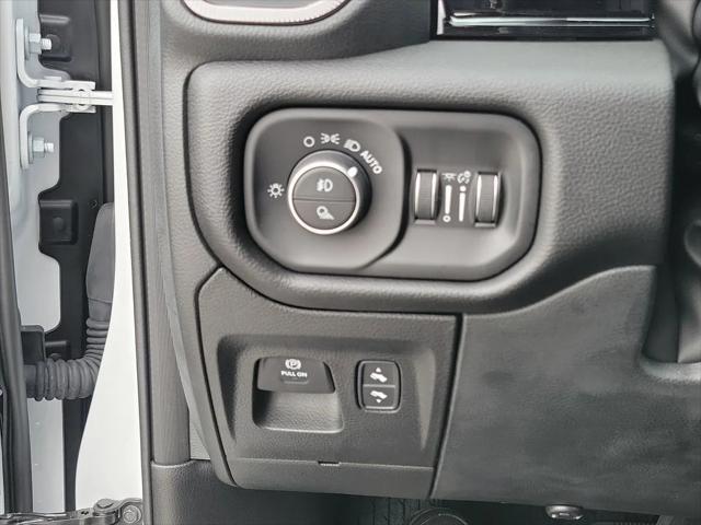 2026 Ram 1500 Rebel Crew Cab 4x4 5'7" Box