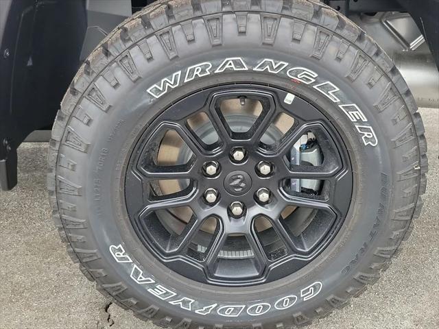 2026 Ram 1500 Rebel Crew Cab 4x4 5'7" Box