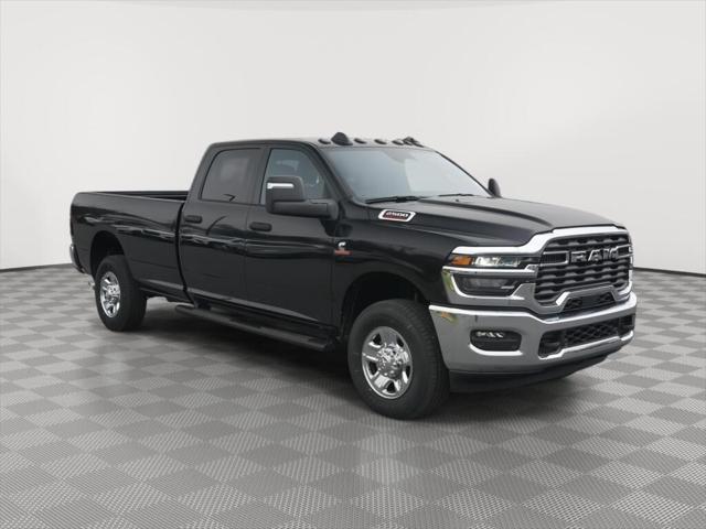 2025 RAM Ram 2500 RAM 2500 TRADESMAN CREW CAB 4X4 8 BOX