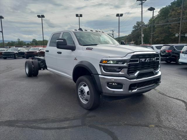 2025 RAM Ram 5500 Chassis Cab RAM 5500 TRADESMAN CHASSIS CREW CAB 4X4 84 CA