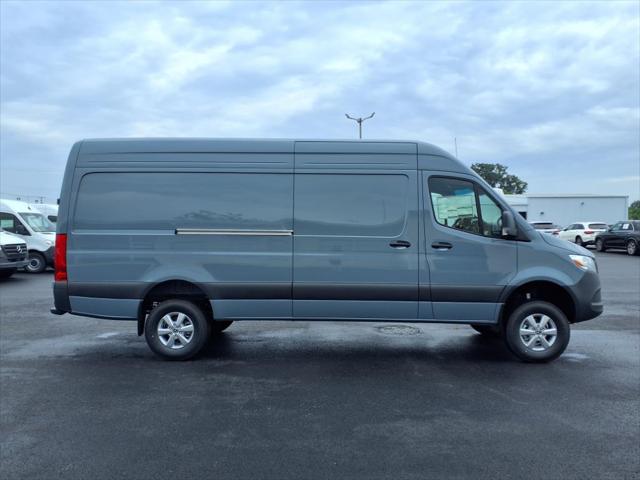 2025 Mercedes-Benz Sprinter 2500 High Roof 4-Cyl Diesel HO
