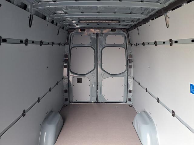 2025 Mercedes-Benz Sprinter 2500 High Roof 4-Cyl Diesel HO