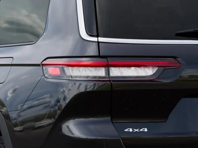 2025 Jeep Grand Cherokee L Laredo X 4x4