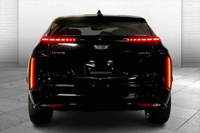 2025 Cadillac iQ Sport w/1SJ
