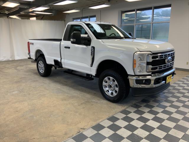 2023 Ford F-350 XLT