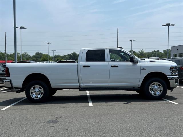 2025 RAM Ram 3500 RAM 3500 TRADESMAN CREW CAB 4X4 8 BOX