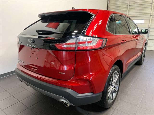 2022 Ford Edge Titanium
