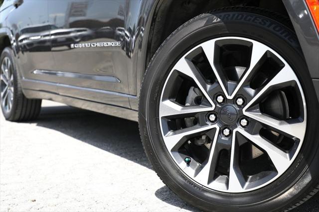 2022 Jeep Grand Cherokee L Overland 4x4