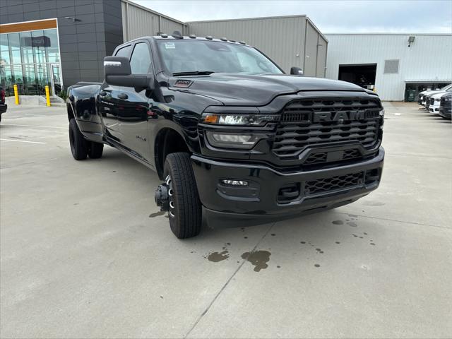 2025 RAM Ram 3500 RAM 3500 BIG HORN CREW CAB 4X4 8 BOX