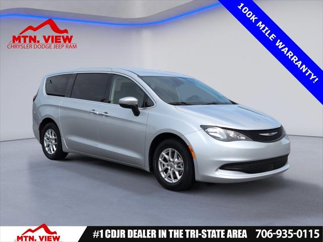 2023 Chrysler Voyager LX