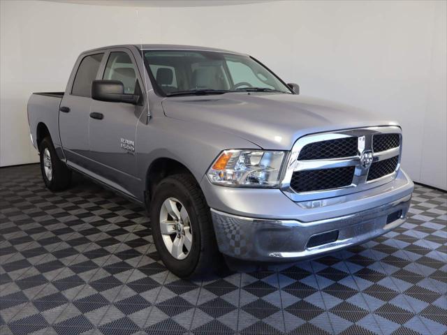 2022 Ram 1500 Classic SLT Crew Cab 4x4 5'7" Box