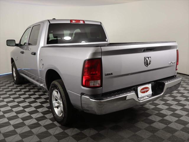 2022 RAM 1500 Classic SLT Crew Cab 4x4 57 Box