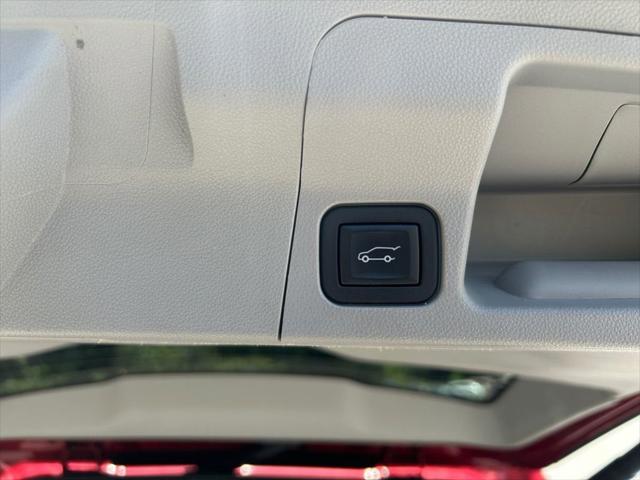 2023 GMC Acadia FWD SLT