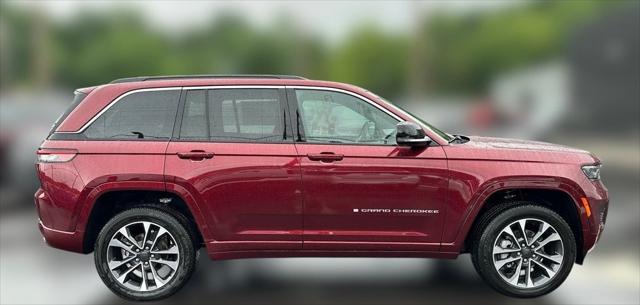 2025 Jeep Grand Cherokee GRAND CHEROKEE OVERLAND 4X4