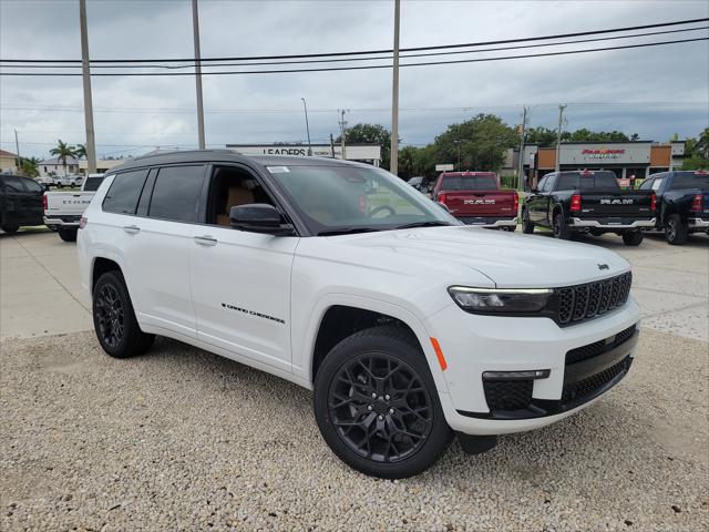 2025 Jeep Grand Cherokee GRAND CHEROKEE L SUMMIT 4X4