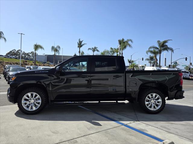 2022 Chevrolet Silverado 1500 2WD Crew Cab Short Bed Custom