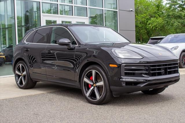 2024 Porsche Cayenne S