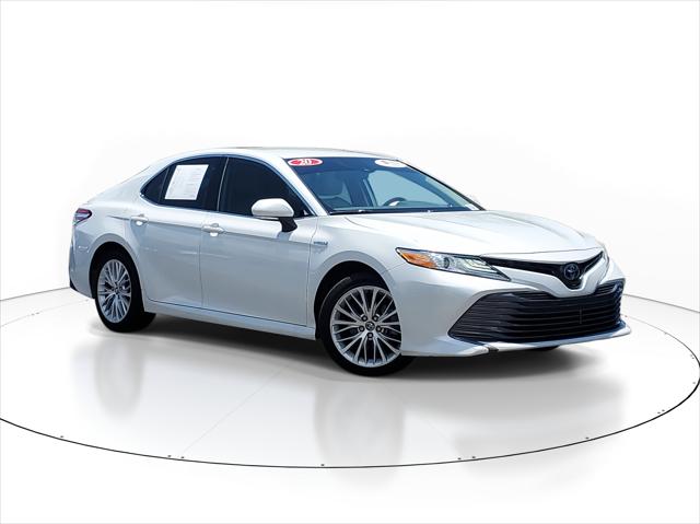 2020 Toyota Camry XLE Hybrid