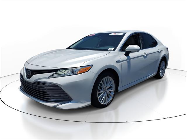 2020 Toyota Camry XLE Hybrid