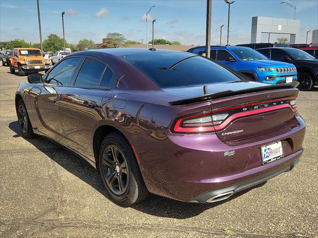 2022 Dodge Charger SXT RWD